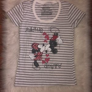 Disney T-Shirt ❤️NWOT